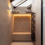 Villa Domaine De L'ormeau - Luxury Estate With Indoor Pool And In Falaise, Normandy - Steps From William The Conqueror's Castle *