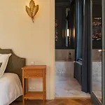 Villa Domaine De L'ormeau - Luxury Estate With Indoor Pool And In Falaise, Normandy - Steps From William The Conqueror's Castle *