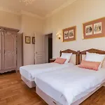 Domaine De L'ormeau - Luxury Estate With Indoor Pool And In Falaise, Normandy - Steps From William The Conqueror's Castle Falaise