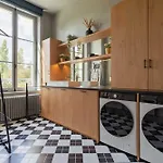 Domaine De L'ormeau - Luxury Estate With Indoor Pool And In Falaise, Normandy - Steps From William The Conqueror's Castle Falaise