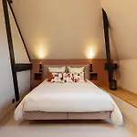 Domaine De L'ormeau - Luxury Estate With Indoor Pool And In Falaise, Normandy - Steps From William The Conqueror's Castle *