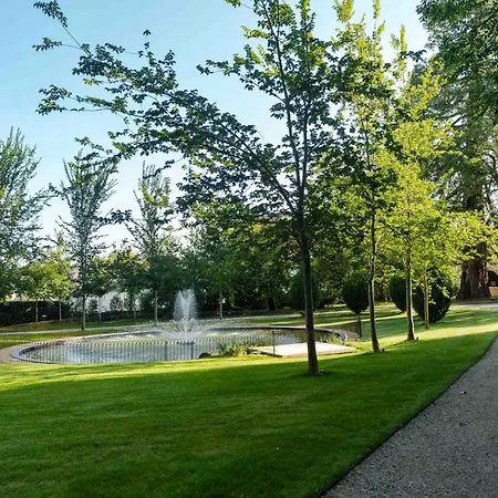 Domaine De L'ormeau - Luxury Estate With Indoor Pool And In Falaise, Normandy - Steps From William The Conqueror's Castle