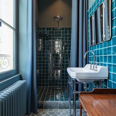 Villa Domaine De L'ormeau - Luxury Estate With Indoor Pool And In Falaise, Normandy - Steps From William The Conqueror's Castle