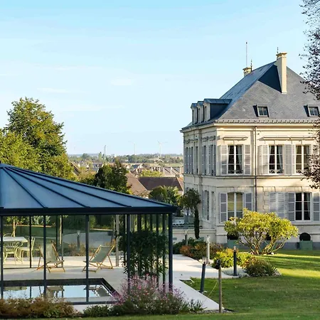 Domaine De L'ormeau - Luxury Estate With Indoor Pool And In Falaise, Normandy - Steps From William The Conqueror's Castle
