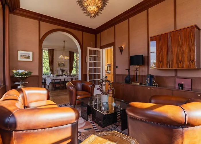 Domaine De L'ormeau - Luxury Estate With Indoor Pool And In Falaise, Normandy - Steps From William The Conqueror's Castle Villa