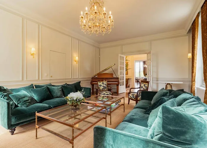 Domaine De L'ormeau - Luxury Estate With Indoor Pool And In Falaise, Normandy - Steps From William The Conqueror's Castle Villa *