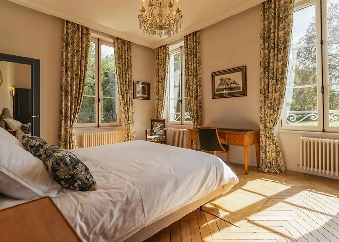 Domaine De L'ormeau - Luxury Estate With Indoor Pool And In Falaise, Normandy - Steps From William The Conqueror's Castle * Falaise