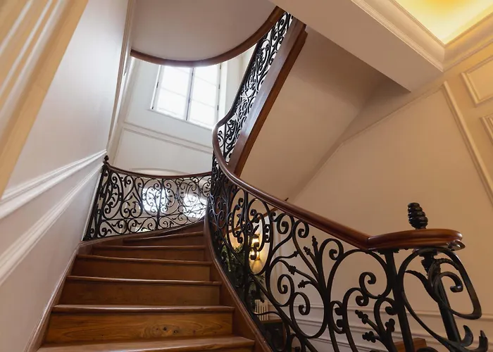 Villa Domaine De L'ormeau - Luxury Estate With Indoor Pool And In Falaise, Normandy - Steps From William The Conqueror's Castle Falaise